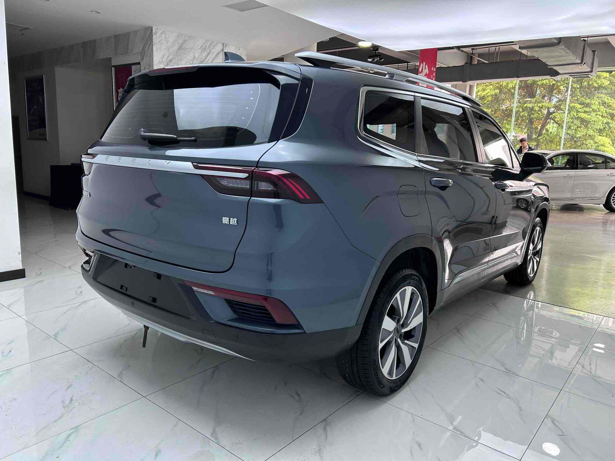 2020 Geely Haoyue 1.8TD DCT Luxury 7-seater
