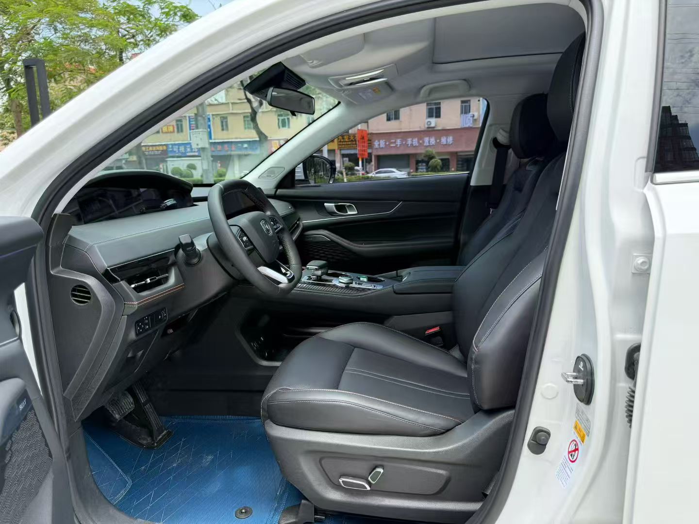 2021 Changan UNI-K 2.0T Luxury Model