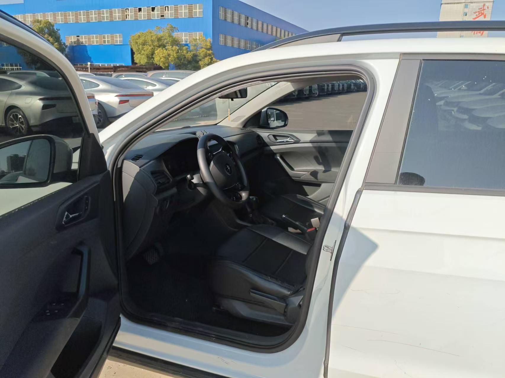 2023 Volkswagen T-Cross facelift 1.5L automatic style version
