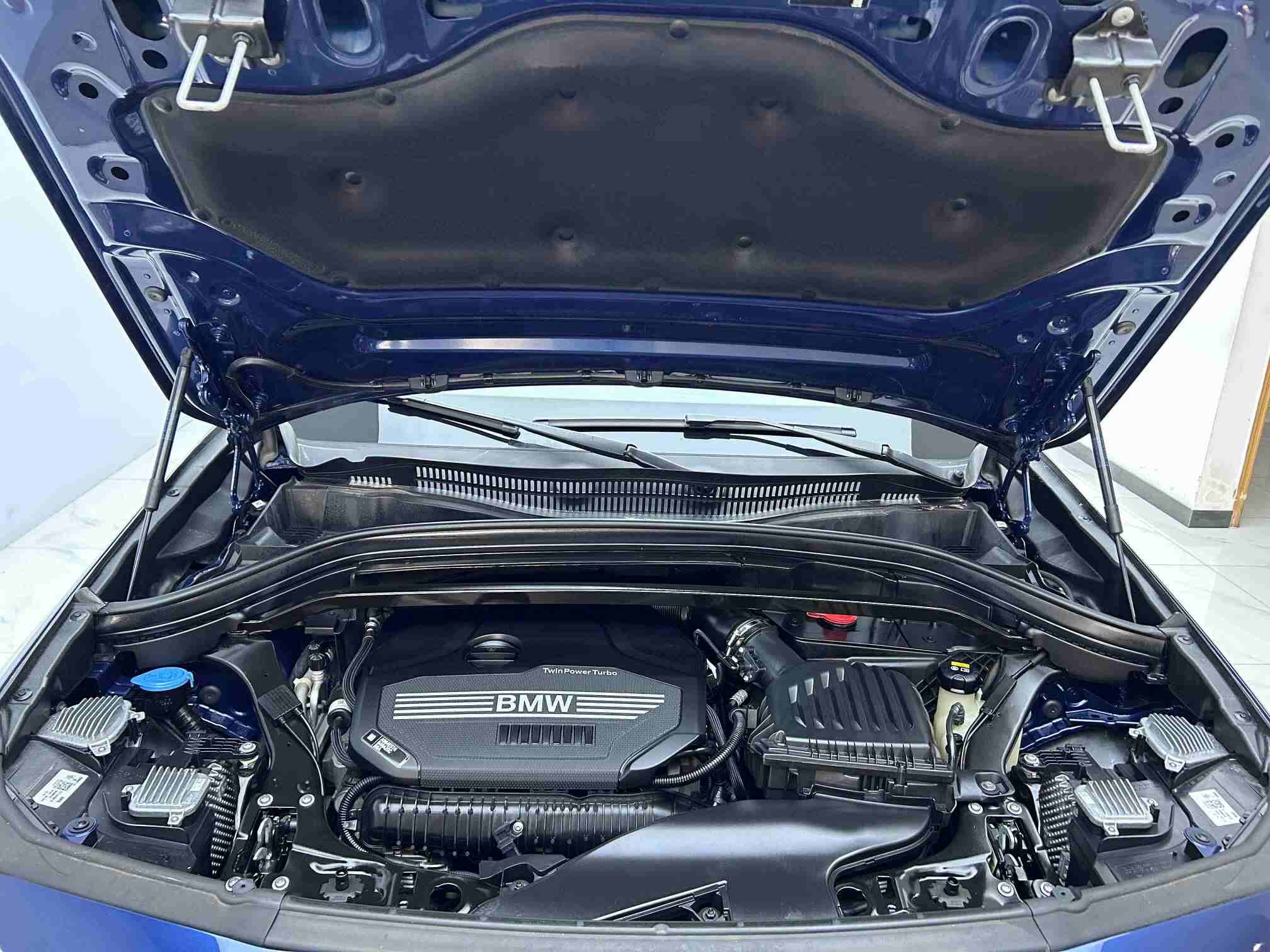 2022 BMW X2 sDrive25i M Sport Package