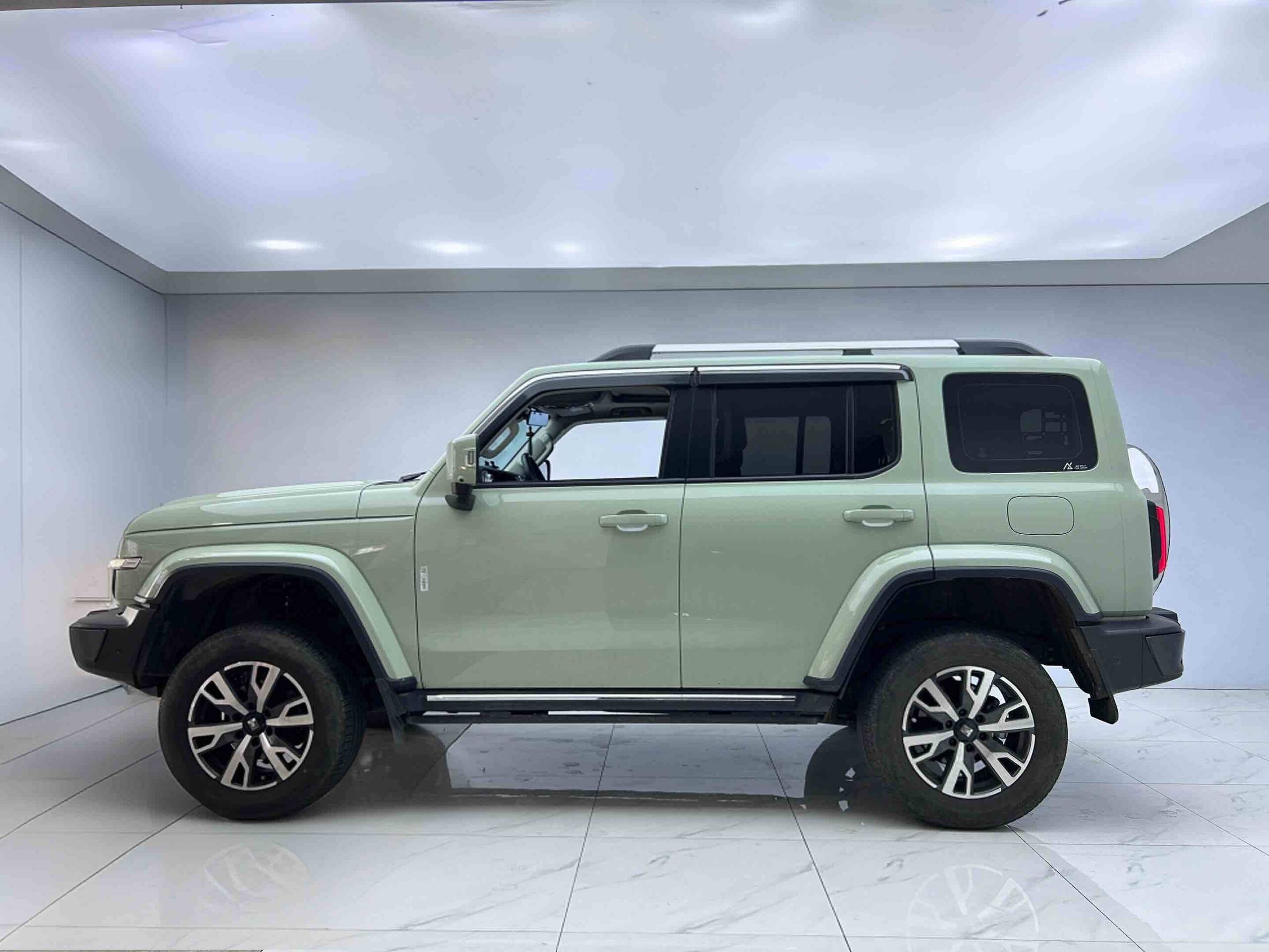 2023 Tank 300 City Edition 2.0T is very stylish