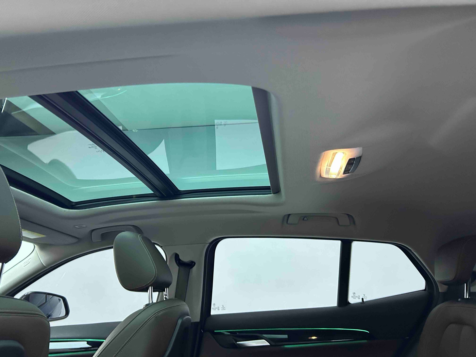 2022 BMW X2 sDrive25i M Sport Package