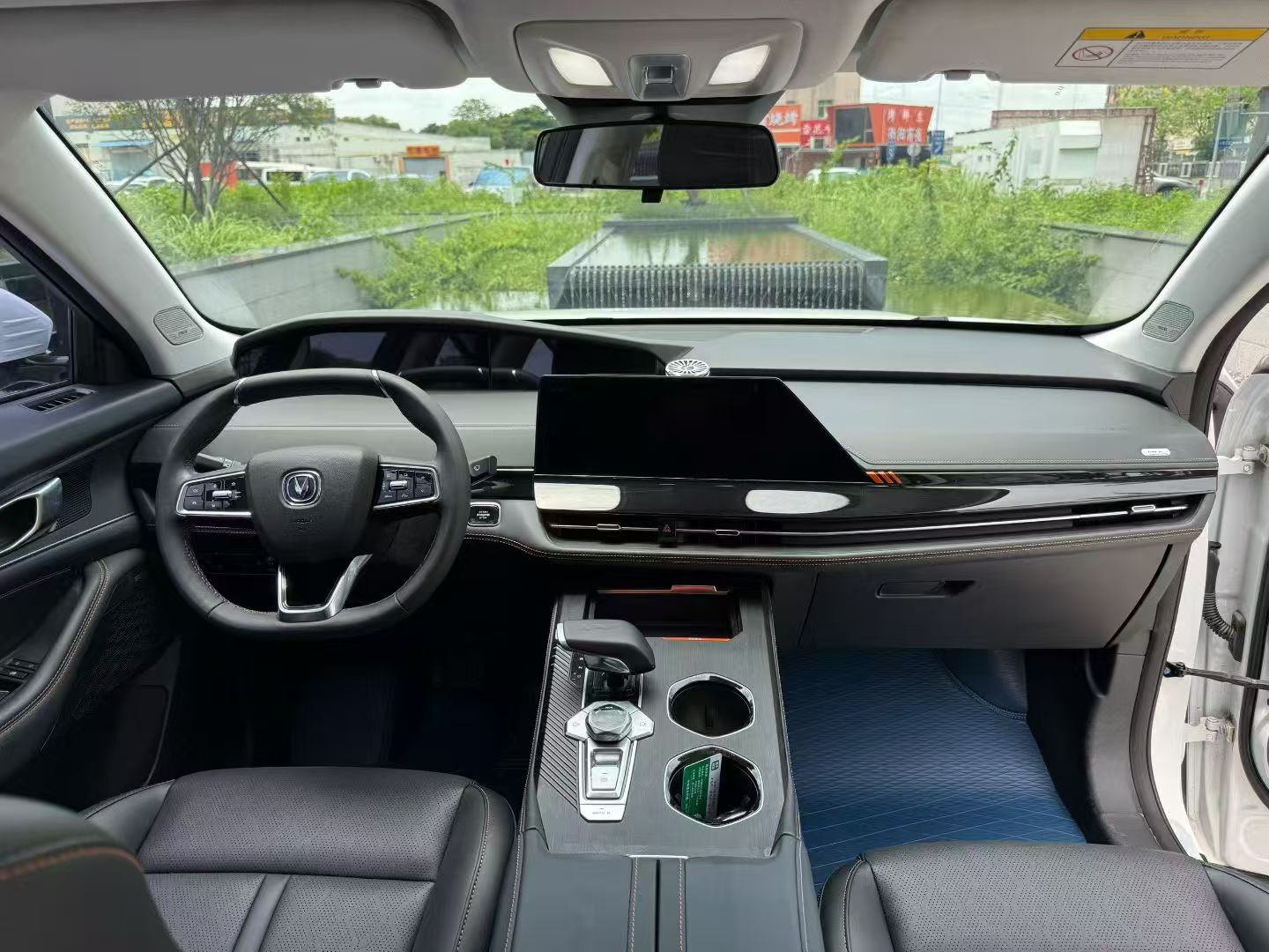 2021 Changan UNI-K 2.0T Luxury Model