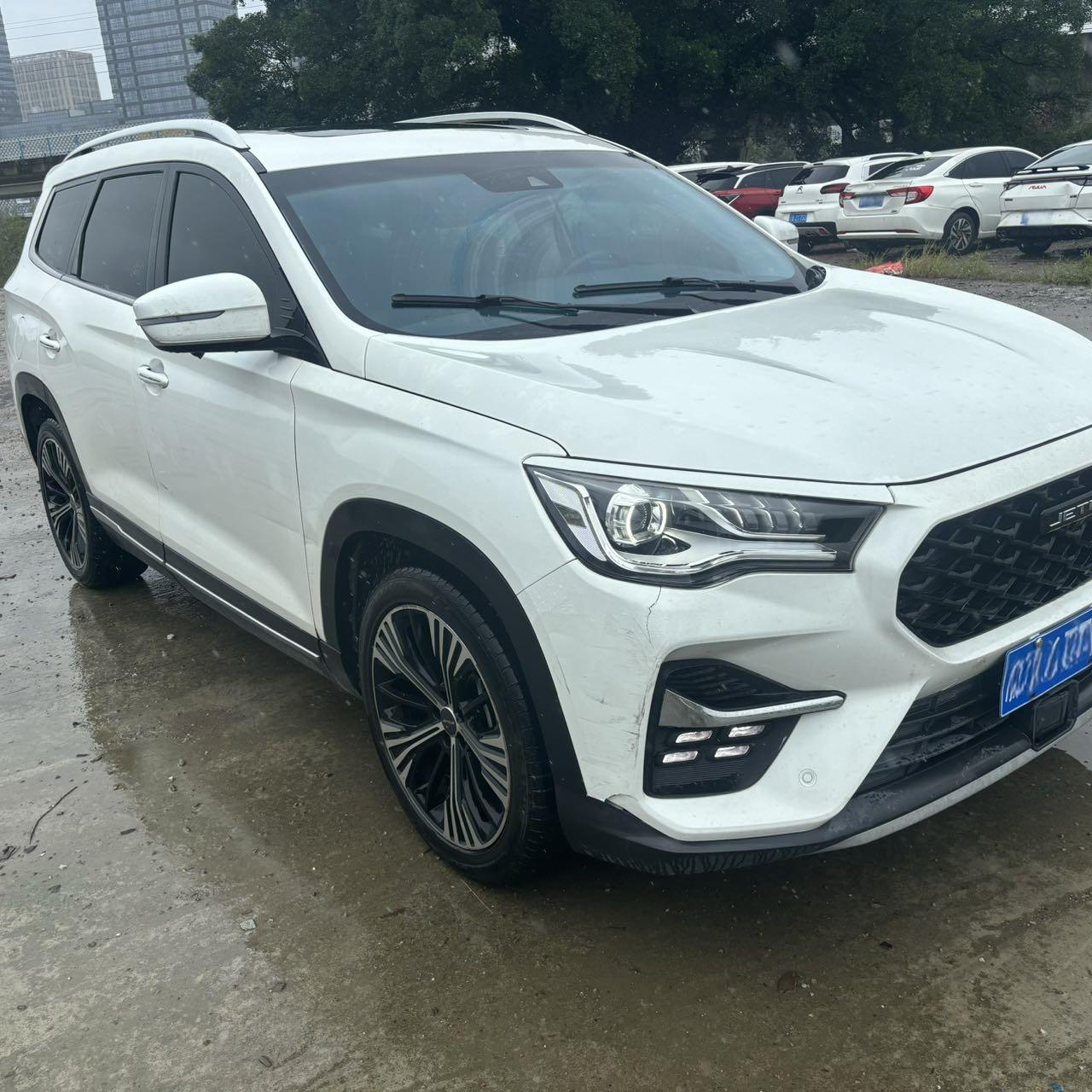 2021 JETOUR X90 1.6T DCT YINGYU EDITION 6-SEATER2021款