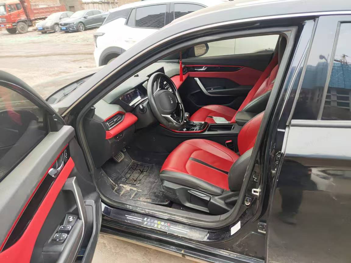 2021 Dongfeng Aeolus Yixuan 230T Automatic Chasing Shadow Knight Edition