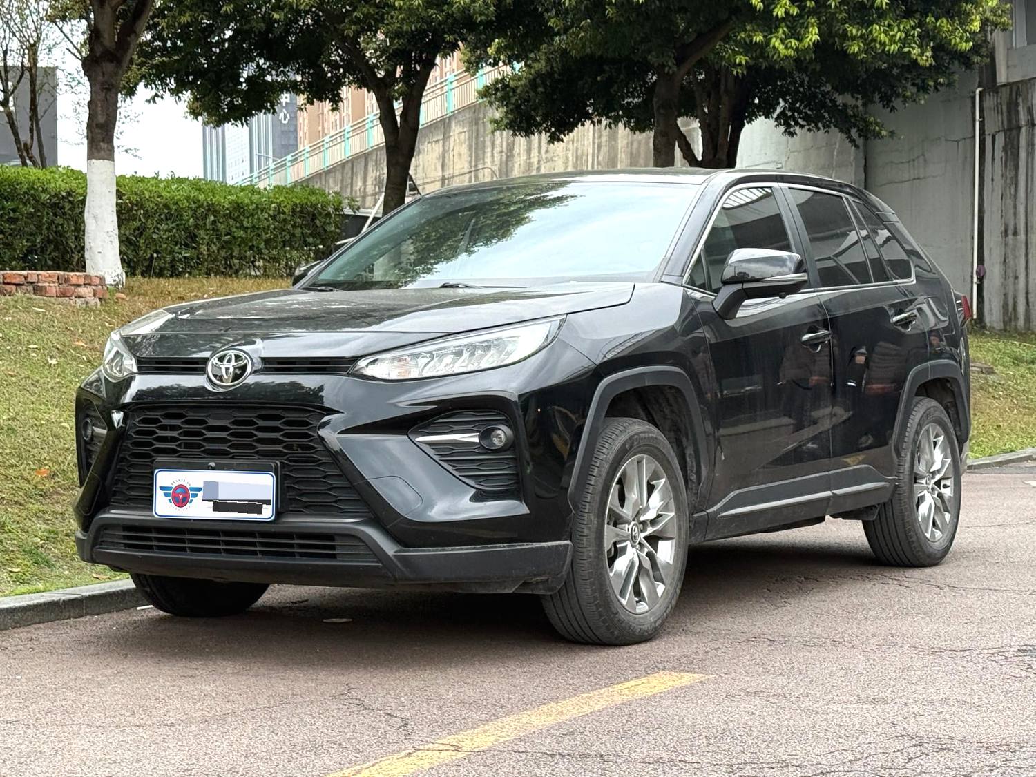 2023 Toyota Wildlander 2.0L CVT 2WD Leading Edition