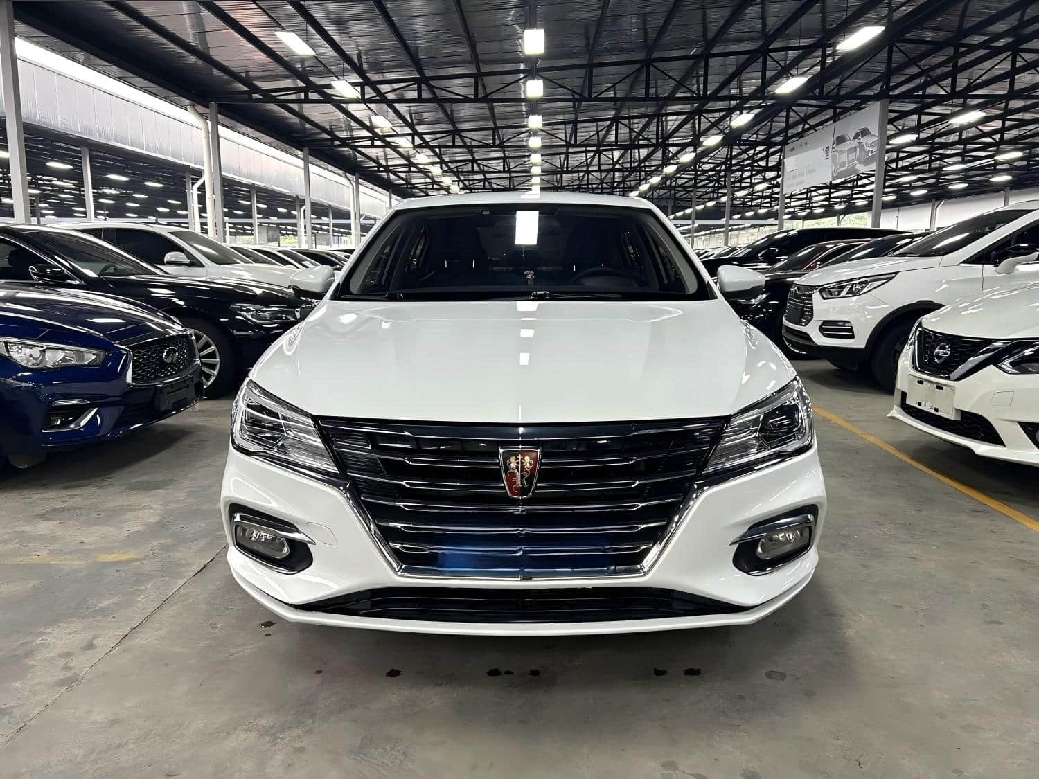 2021 Roewe i5 1.5L CVT Diamond Edition