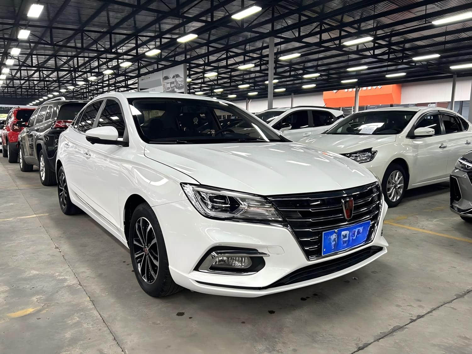 2021 Roewe i5 1.5L CVT Diamond Edition