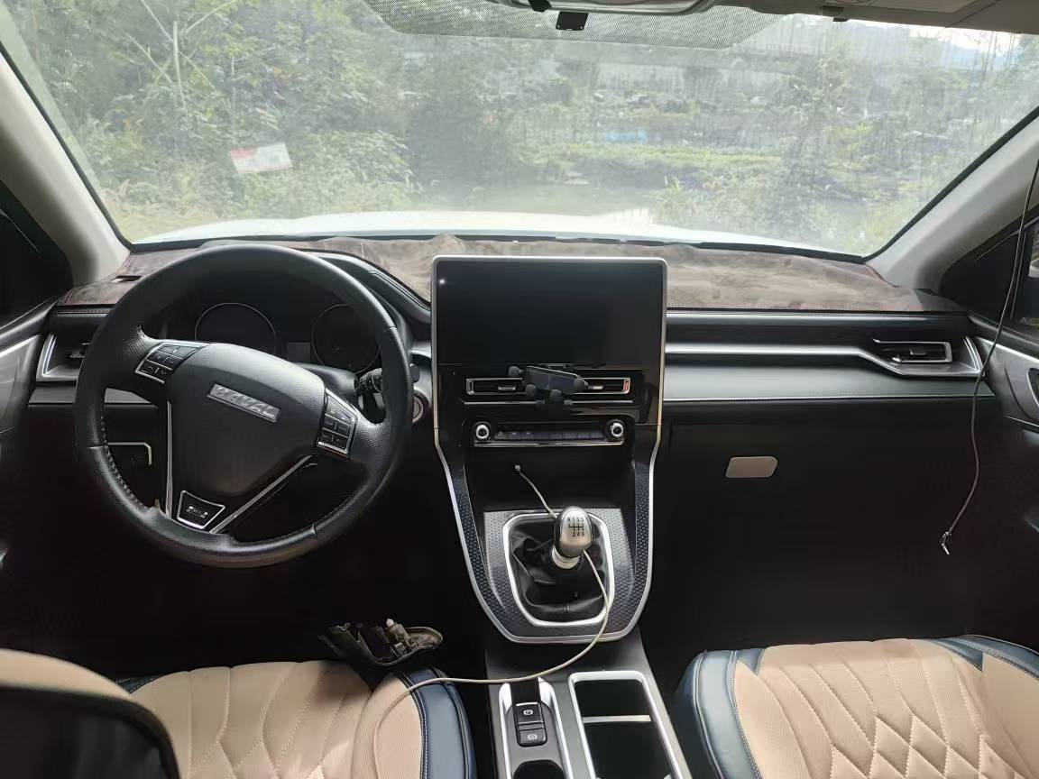 2021 Haval M6 PLUS 1.5T Manual Luxury & Smart Connect Trim