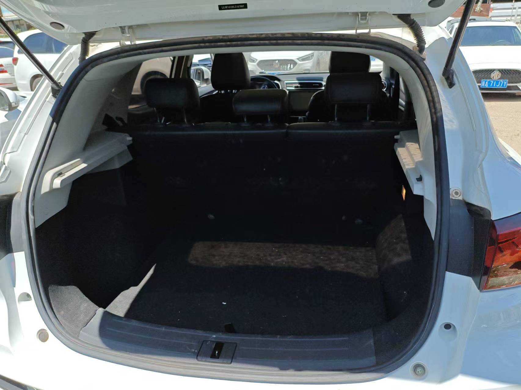 2020 MG ZS 180DVVT Automatic Lite