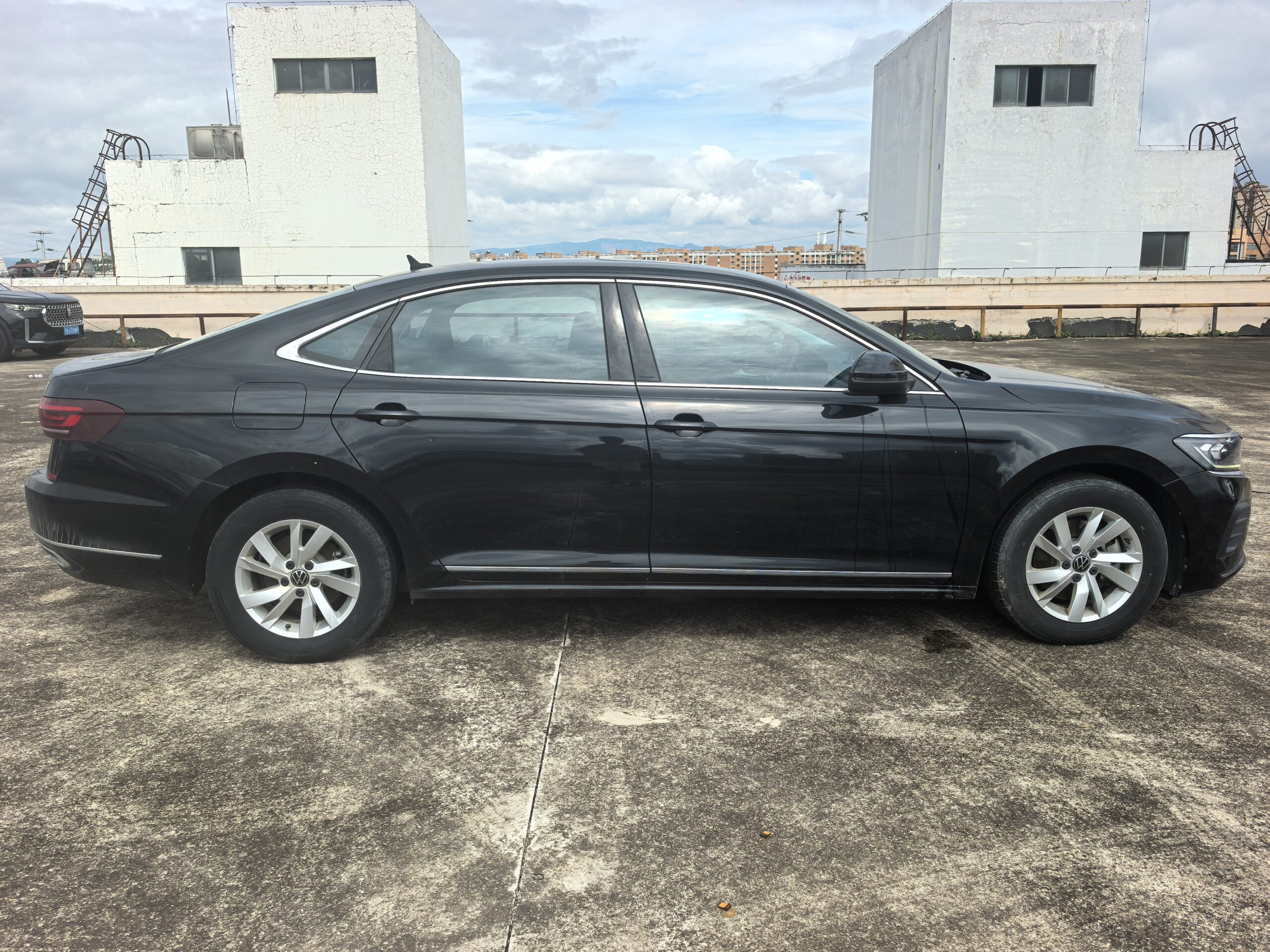 2023 Volkswagen Passat 280TSI Business Edition