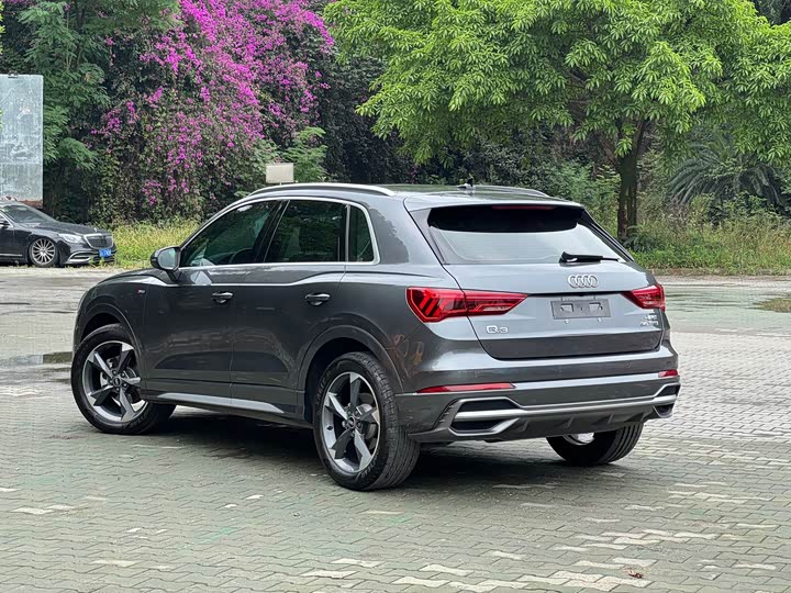 2022 Audi Q3 35 TFSI Sport Edition
