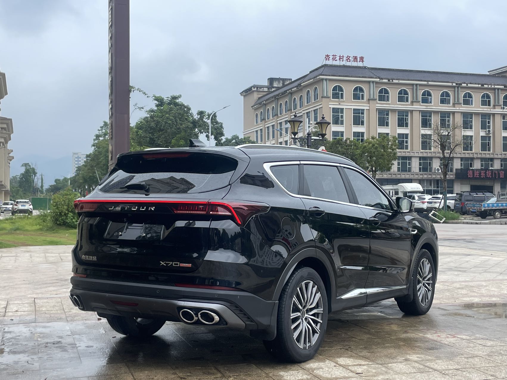 2023 Jetour X70 1.5T DCT Brave Plus 7-Seater