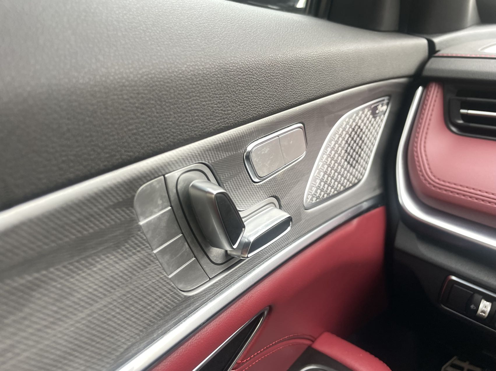 2023 Jetour X70 1.5T DCT Brave Plus 7-Seater