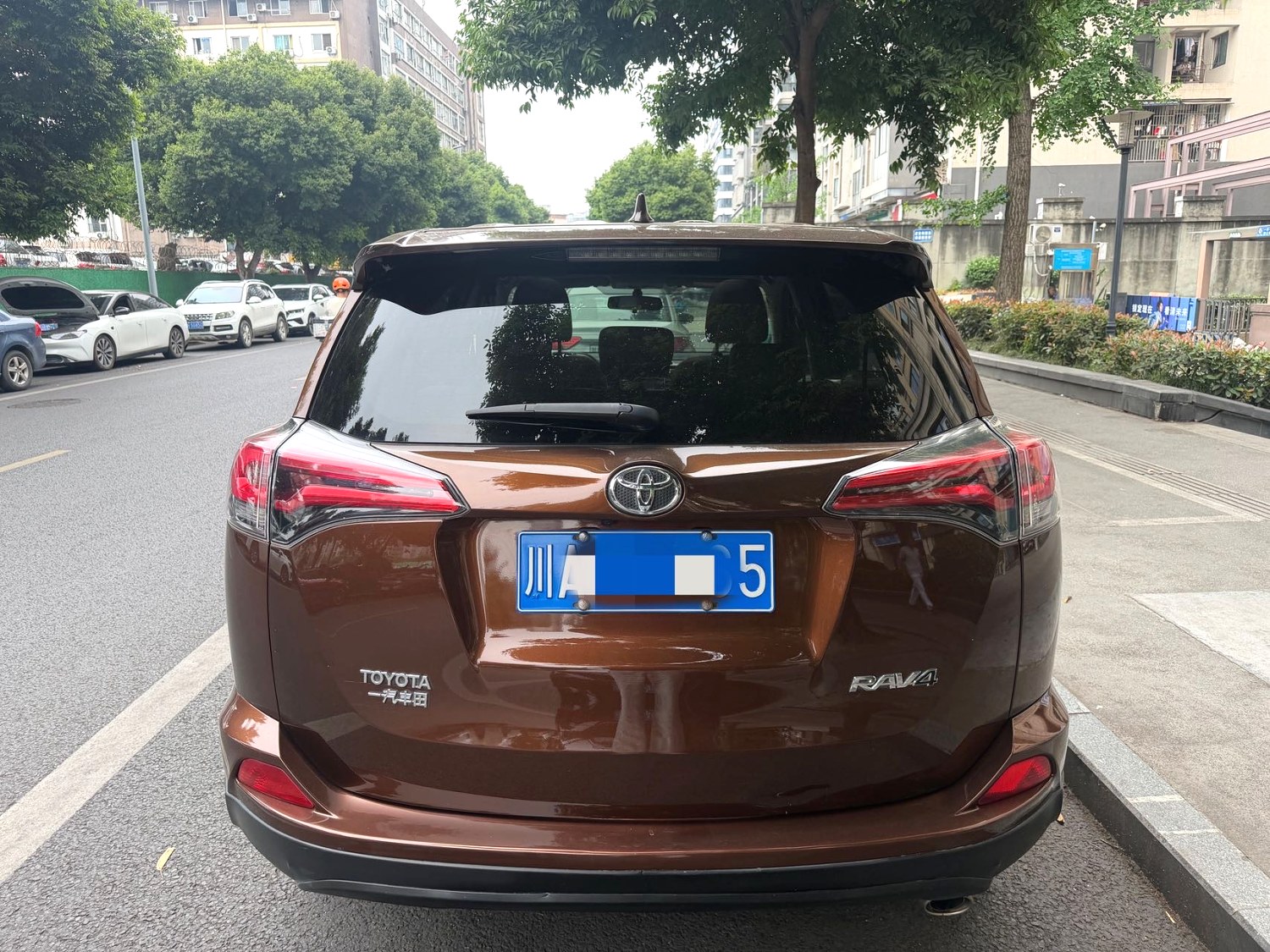 2015–2016 Toyota RAV4, Automatic