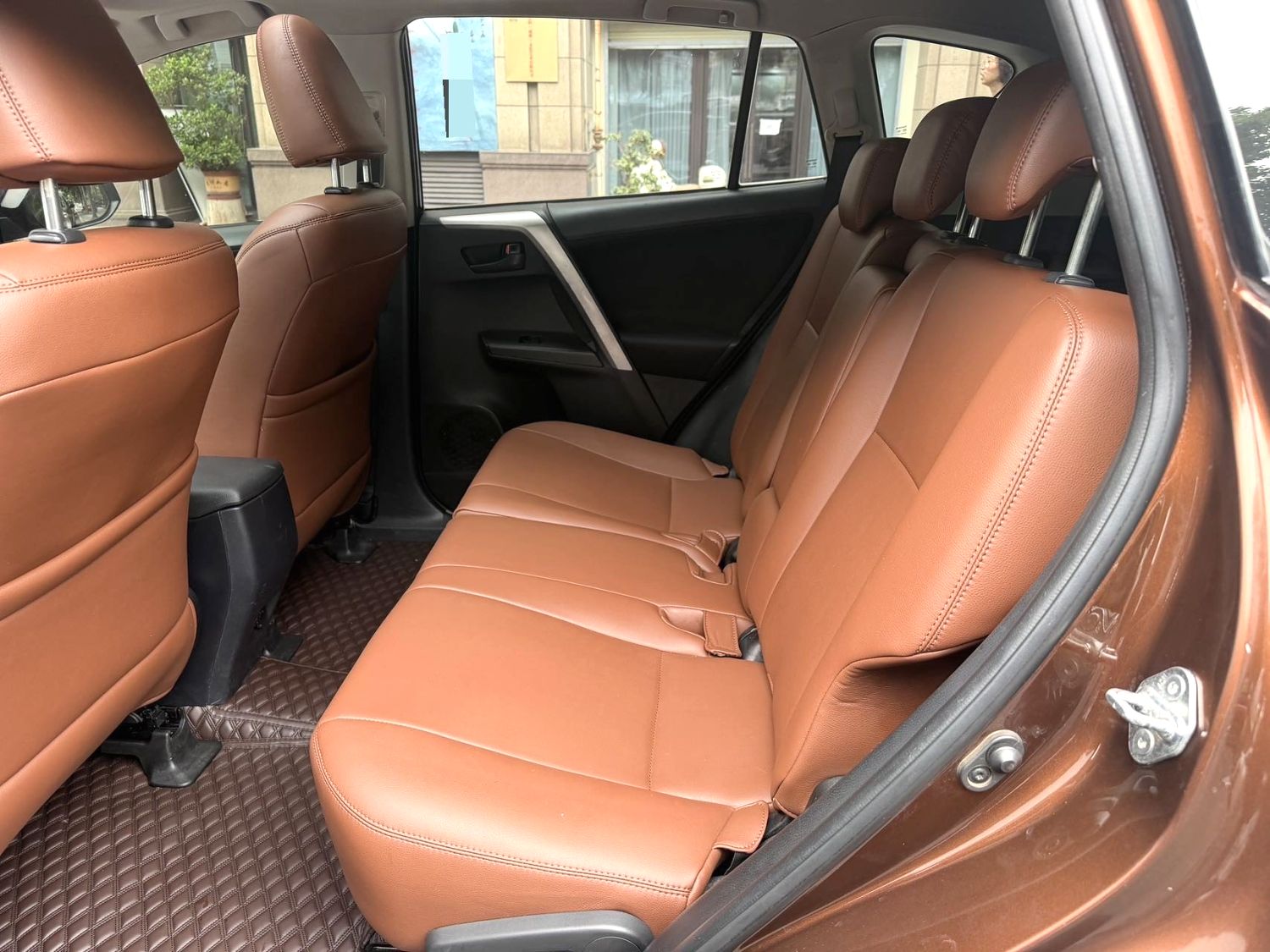 2015–2016 Toyota RAV4, Automatic