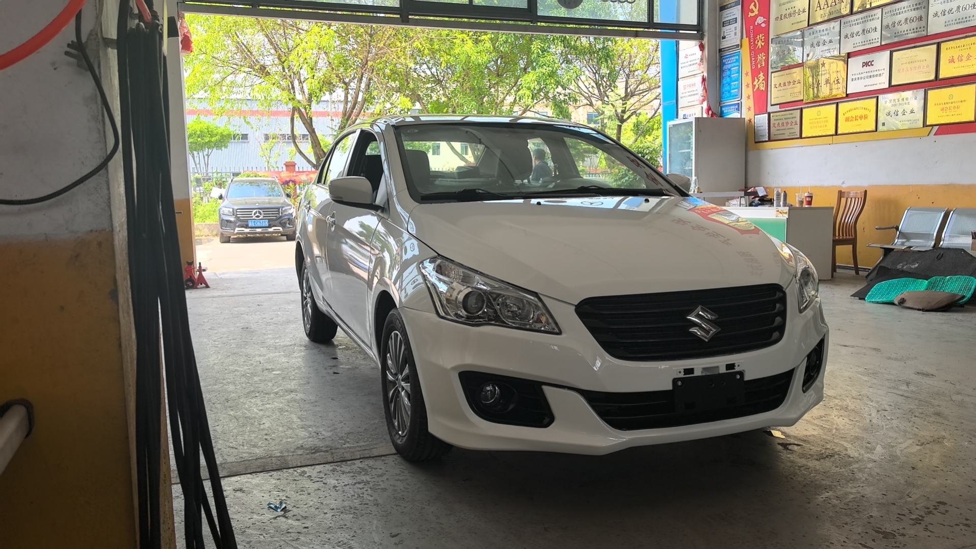 2016 Suzuki Alivio 1.6L MT Dual Fuel (CNG & Gasoline)