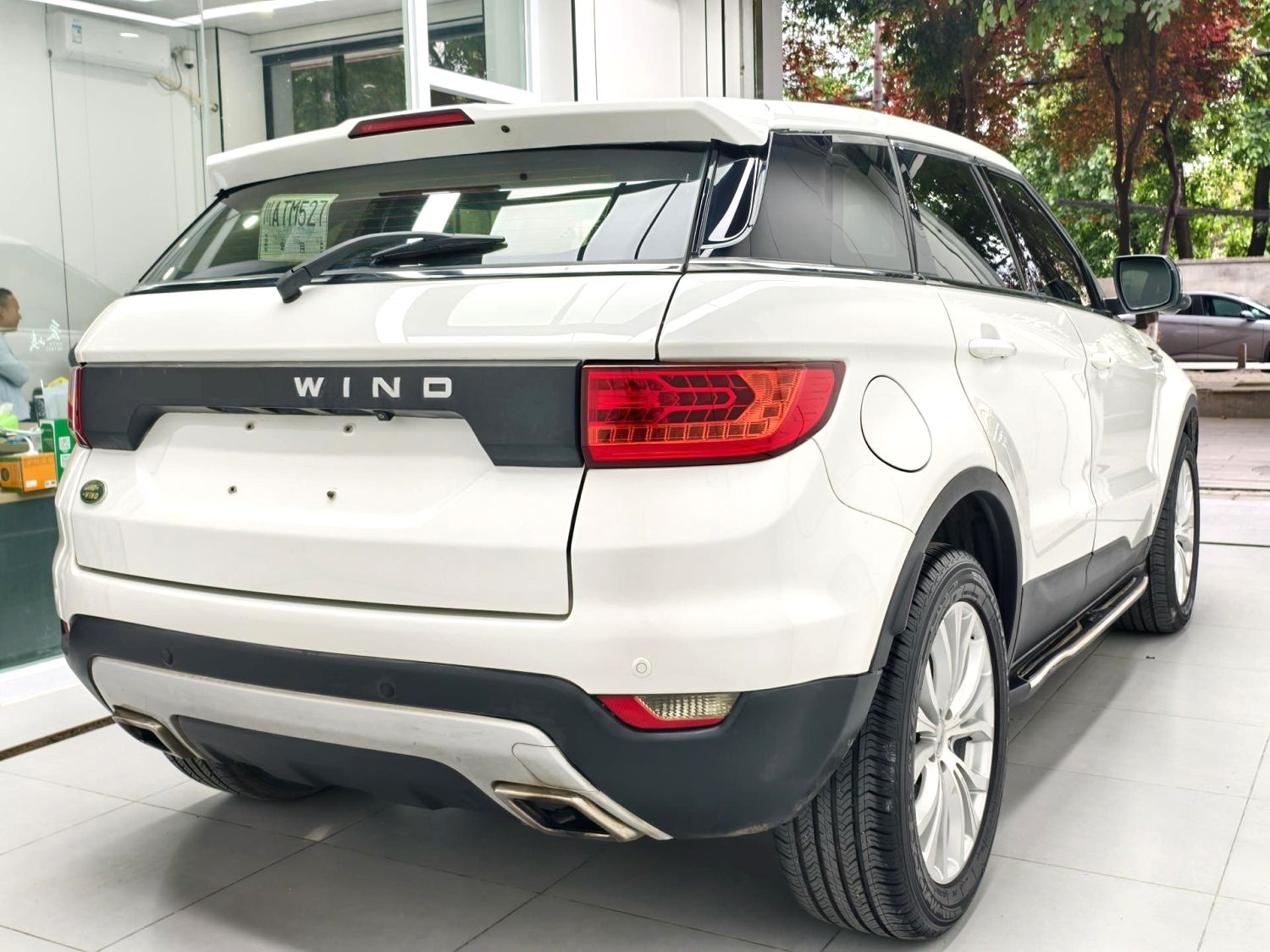 2016 Landwind X7 2.0T Panoramic Flagship Edition Automatic Transmission