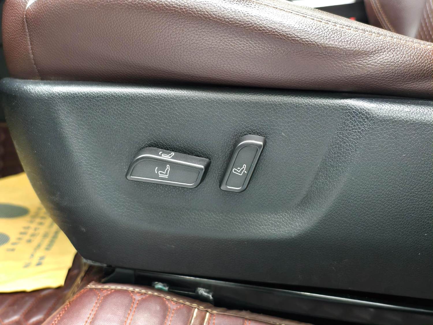 2016 Landwind X7 2.0T Panoramic Flagship Edition Automatic Transmission