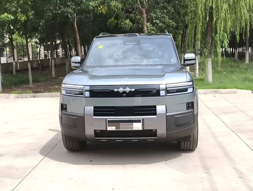 2025 Equation Leopard  Titanium 7 1.5T  190KM 4WD Ultra Version