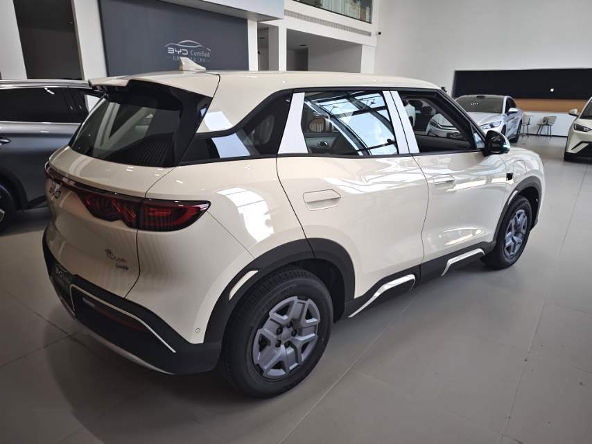 2025 BYD  Yuan UP Intelligent Driving Edition 401KM Dynamic Version Automatic