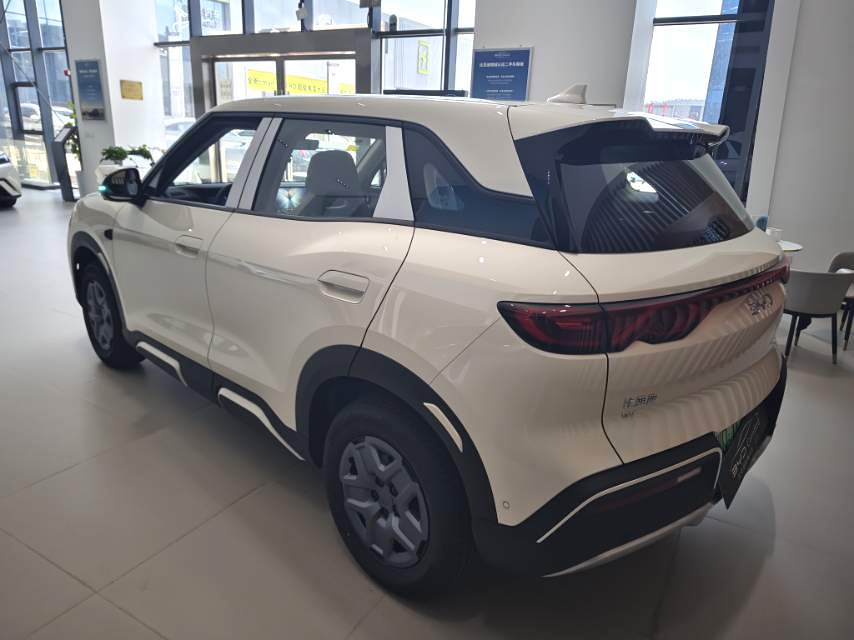 2025 BYD  Yuan UP Intelligent Driving Edition 401KM Dynamic Version Automatic